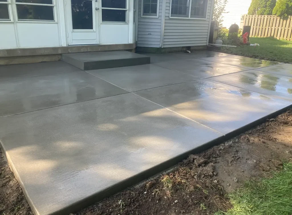 poured concrete patio in springfield illinois