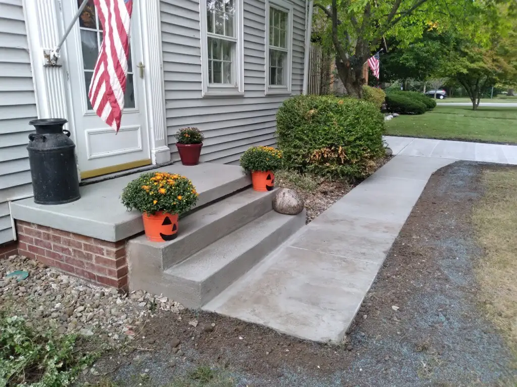 home concrete steps and entryway springfield il